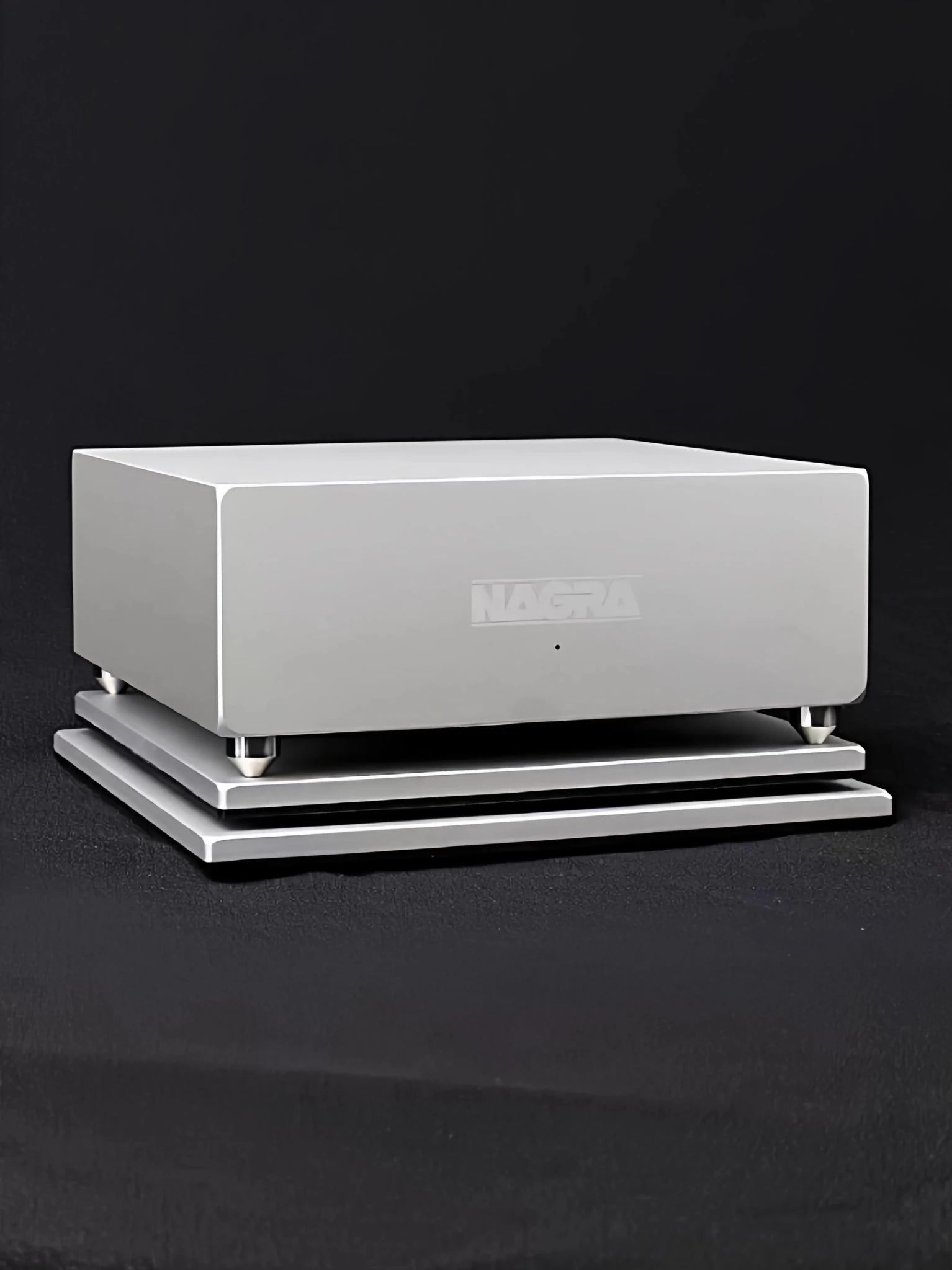 南瓜 Nagra Compact PSU 电源 - Gordon's Audiovisual